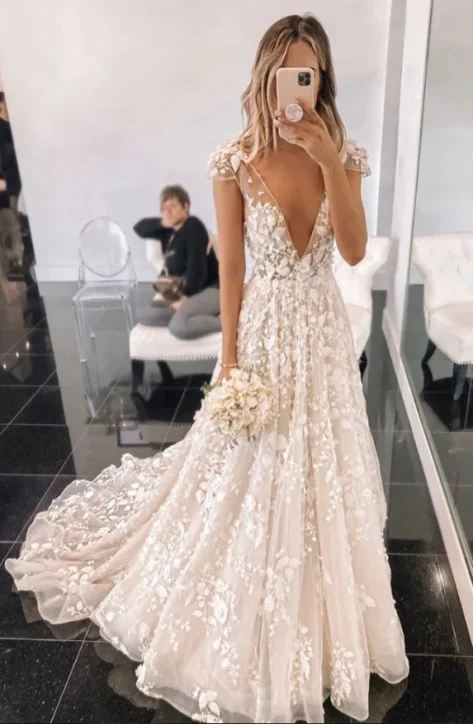 A-line Lace V-Neck Vintage Cap Sleeves Romantic Wedding Dresses Elegant Evening Dress c3286