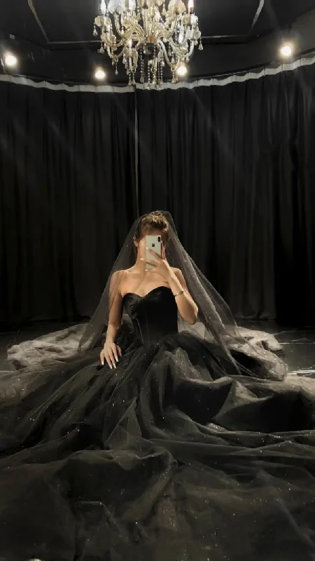 Black Corset Ball Gown Wedding Dress Gorgeously Gothic Prom Dress C2453