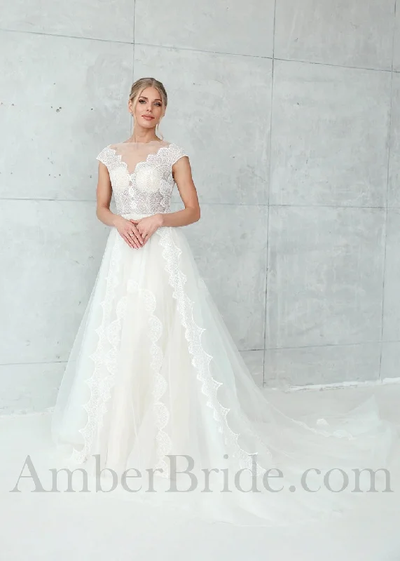 Boho A-Line Wedding Dress with Lace Top and Tulle Skirt