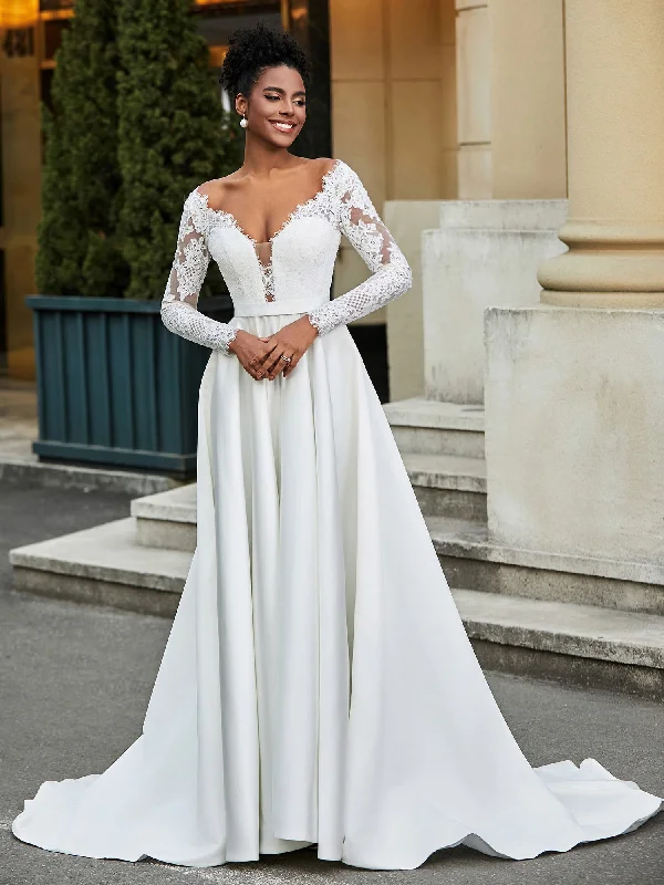 Lace Backless A-Line Wedding Dress With Button Ivory