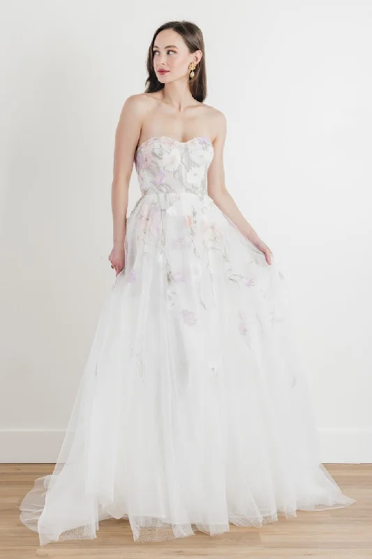 Lavinia | WToo - Watters