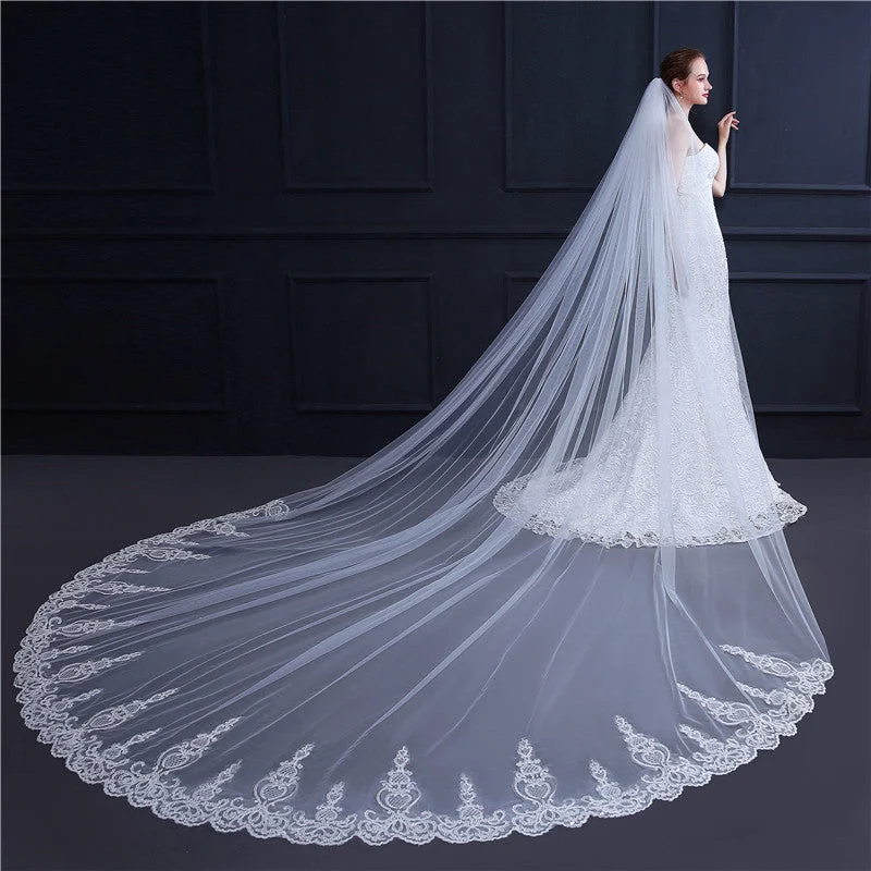 Luxury French Floral Lace Cathedral Veil