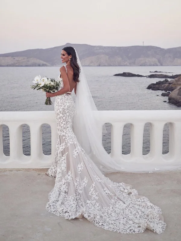 Spaghetti Straps Mermaid Wedding Dresses Lace Appliqued Gowns WD269