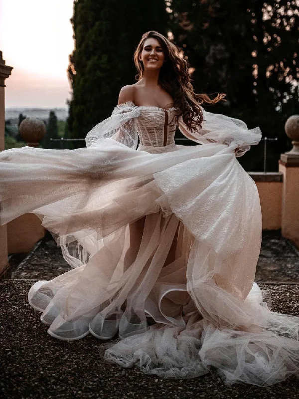 Sweet Sparkle Lace Long Sleeves Chapel Train A-line Wedding Dresses WD566