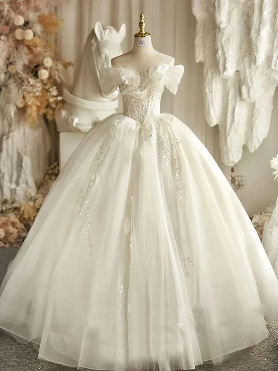 Sweetheart Ball Gown Wedding Dresses 2021 Appliques Flowers Vintage Lace Bride Gowns Prom Dress C1841